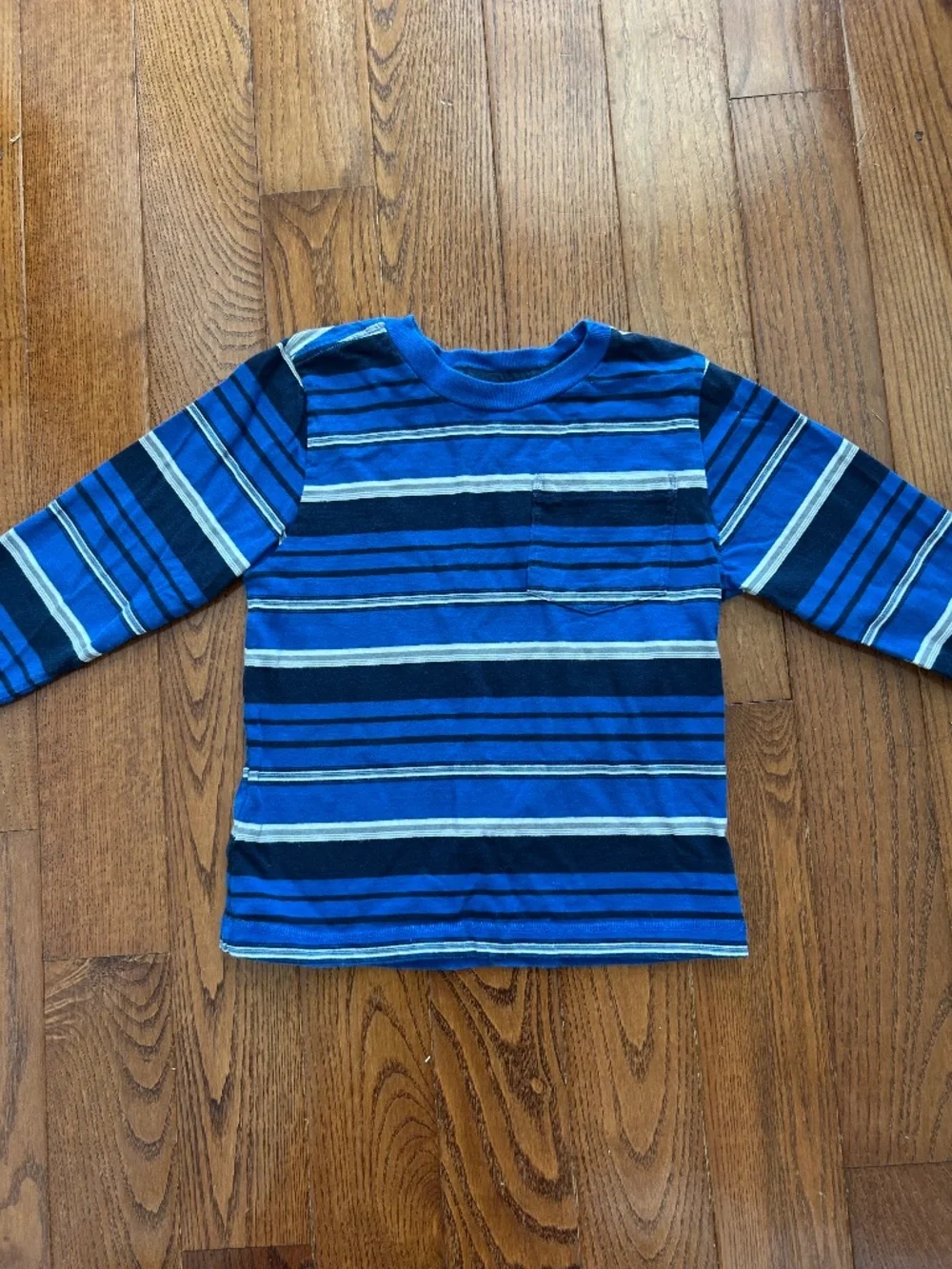 Old Navy VINTAGE toddler shirt